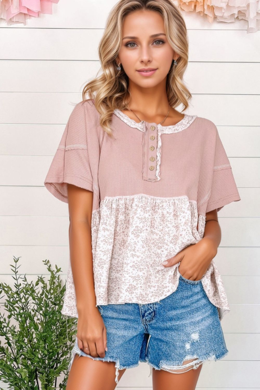 Blueberi B Women’s Waffle Floral Patchwork Exposed Seam Detail Short Sleeve Top Polyester Cotton Size S-XL