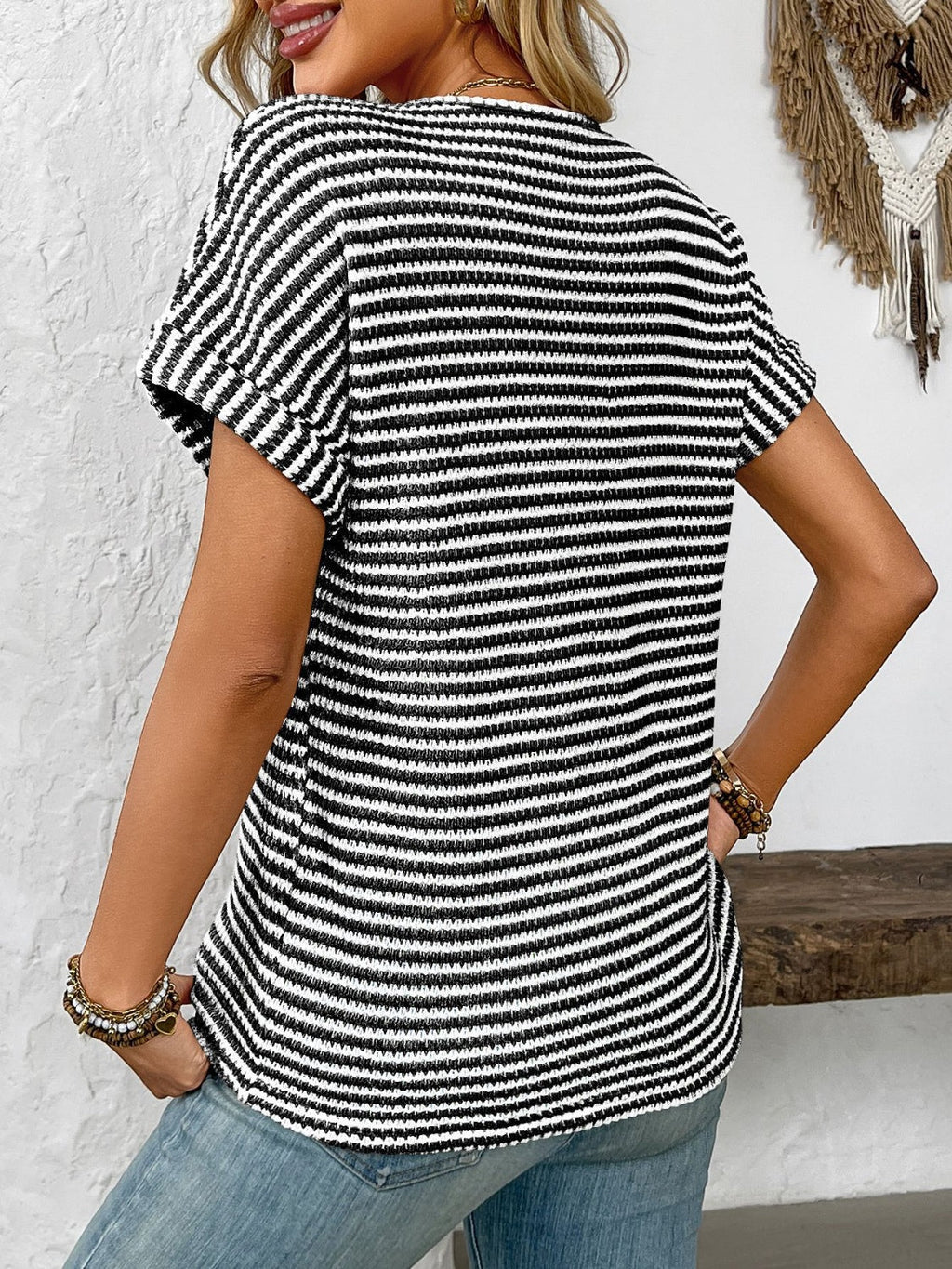 Blueberi B Women’s Striped Notched Short Sleeve T-Shirt Polyester Elastane S-2XL