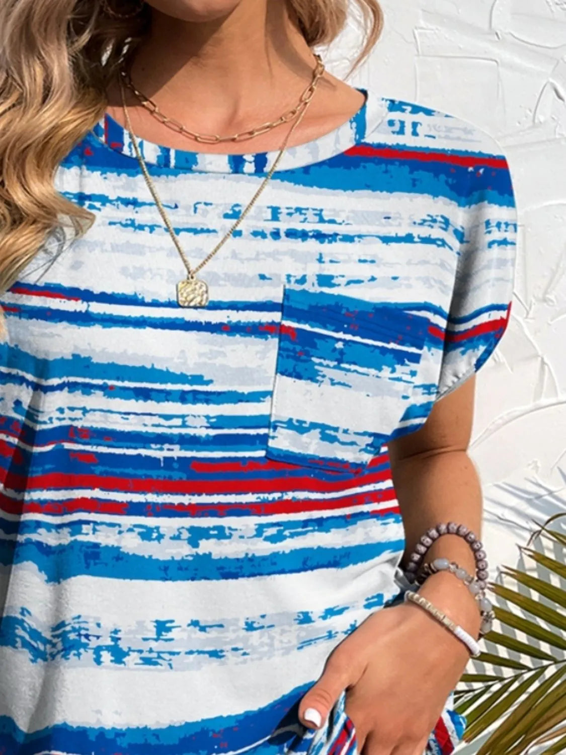 Blueberi B Women’s Americana Printed Round Neck Short Sleeve T-Shirt Polyester Spandex S-XL