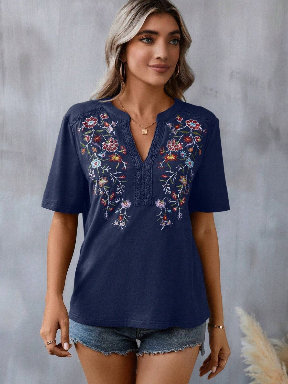 Blueberi B Women's Embroidered Notched Short Sleeve T-Shirt Polyester Elastane Size S-2XL