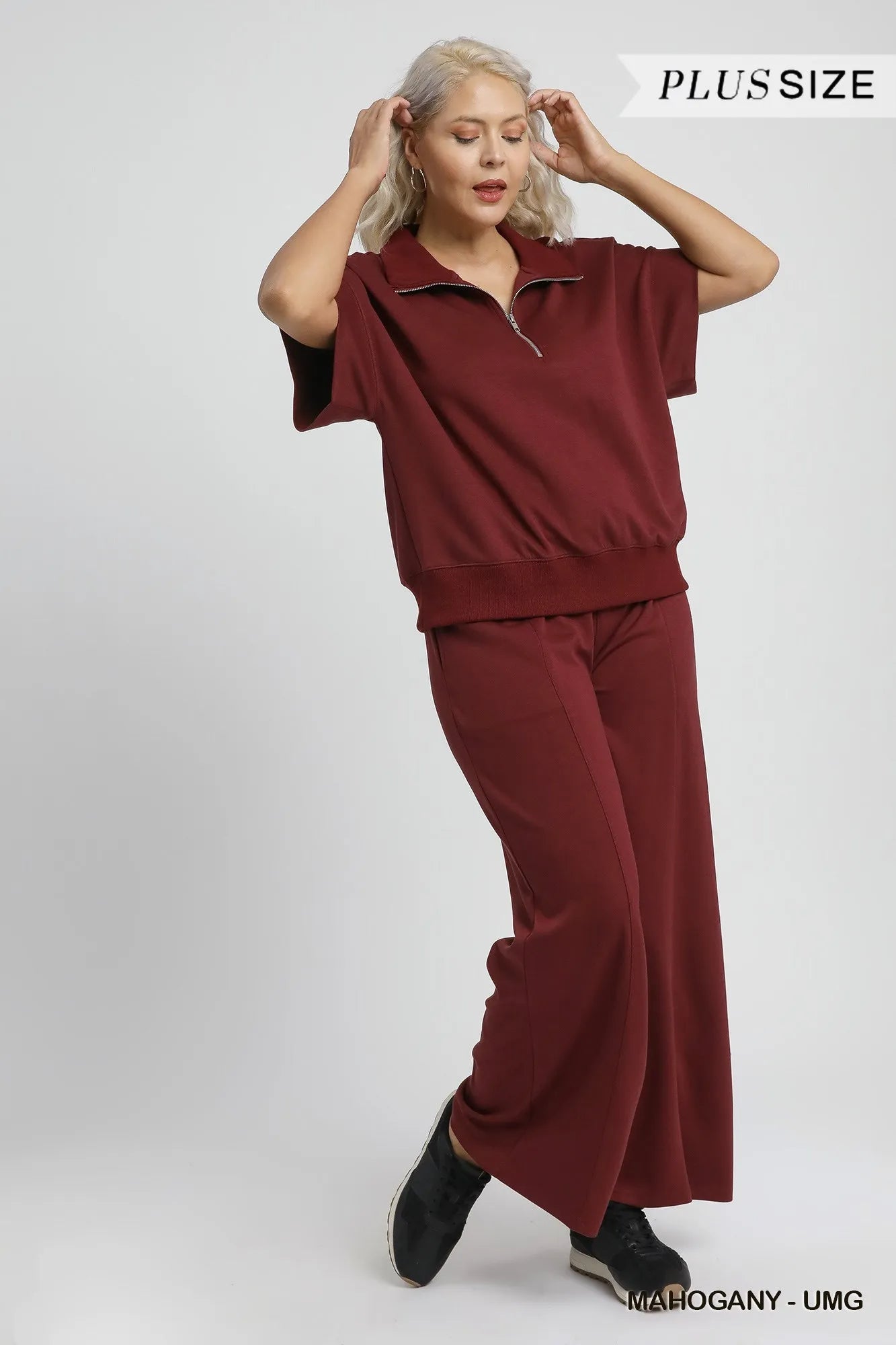 Umgee Women’s Full Size Half-Zip Short Sleeve Top Plus Size Rayon Polyester Plus Size S-2XL