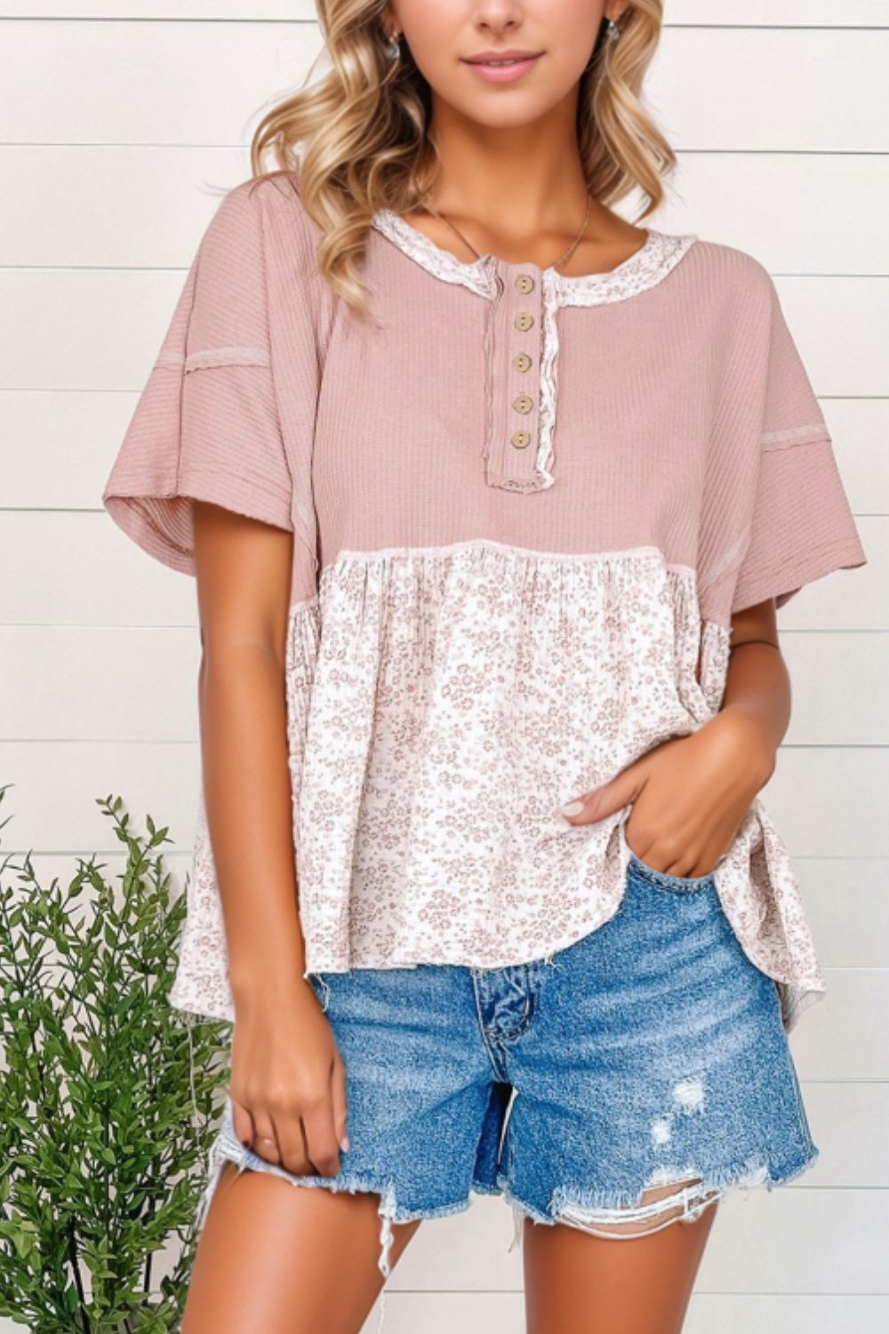 Blueberi B Women’s Waffle Floral Patchwork Exposed Seam Detail Short Sleeve Top Polyester Cotton Size S-XL