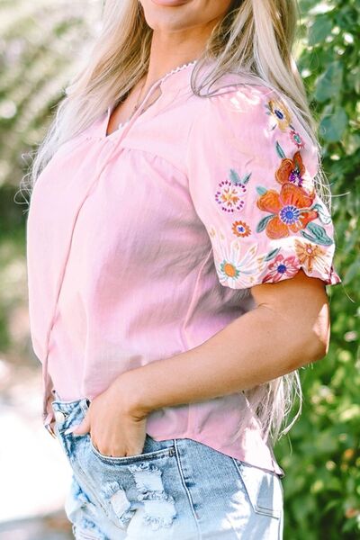 Blueberi B Women’s Floral Embroidered Puff Short Sleeve Blouse Viscose Polyester Polyamide Size S-XL