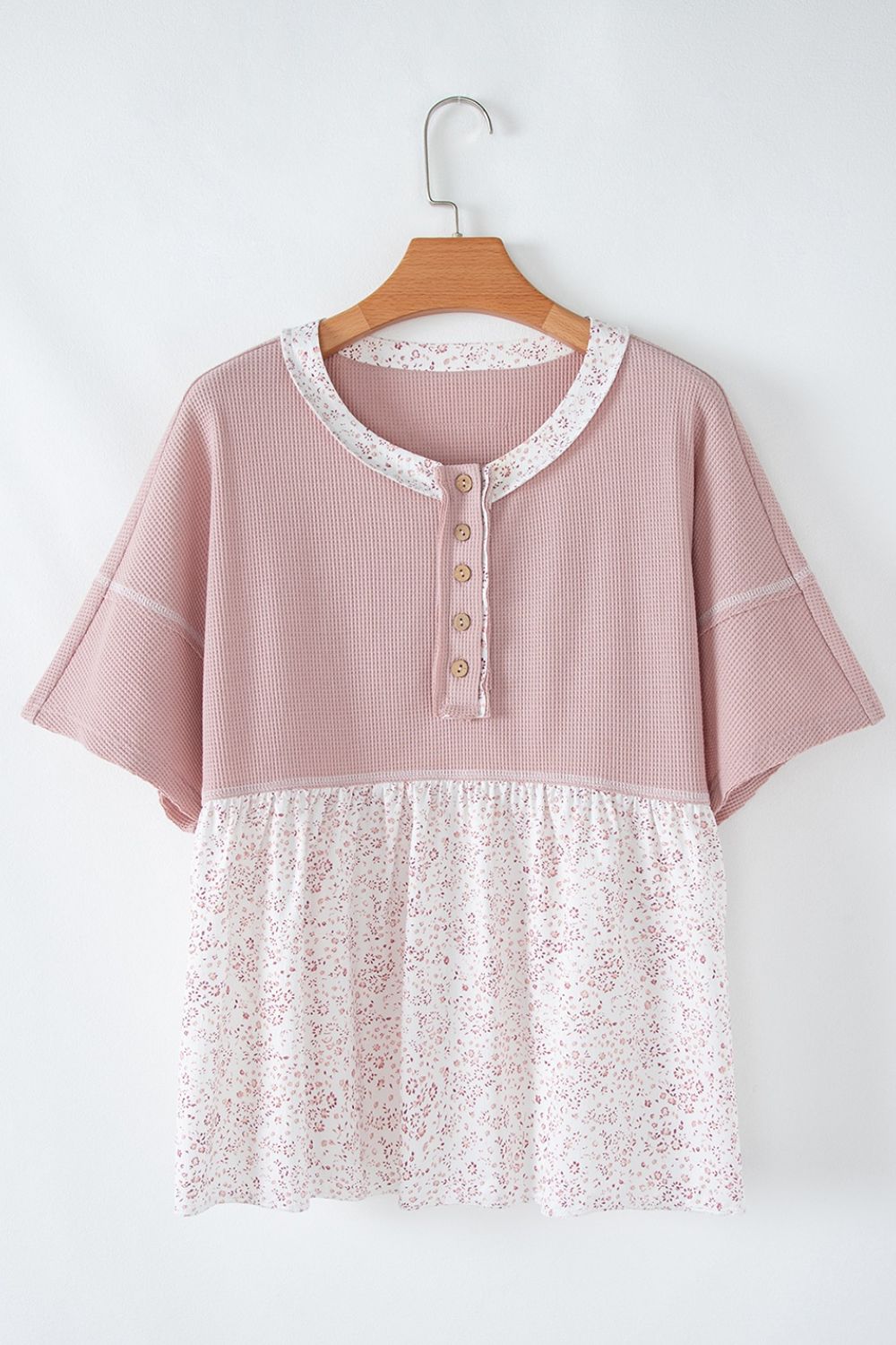 Blueberi B Women’s Waffle Floral Patchwork Exposed Seam Detail Short Sleeve Top Polyester Cotton Size S-XL