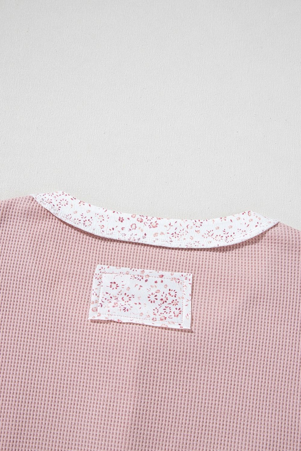Blueberi B Women’s Waffle Floral Patchwork Exposed Seam Detail Short Sleeve Top Polyester Cotton Size S-XL